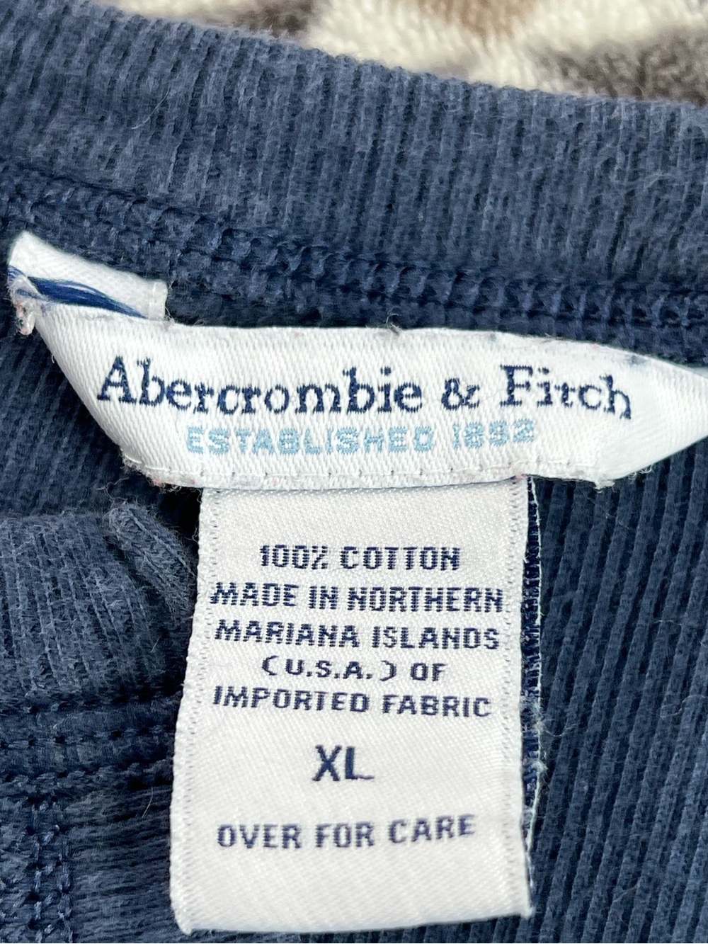 Abercrombie and Fitch Vintage Top - Picture 6 of 7